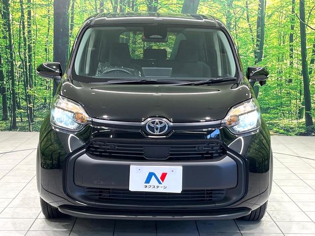 シエンタ ハイブリッドＸ　登録済未使用車　７人乗り　セーフティセンス　電動スライドドア　レーダークルーズコントロール　スマートキー　ＬＥＤヘッドランプ　車線逸脱警報　オートマチックハイビーム　ヘッドライトレベライザー（15枚目）