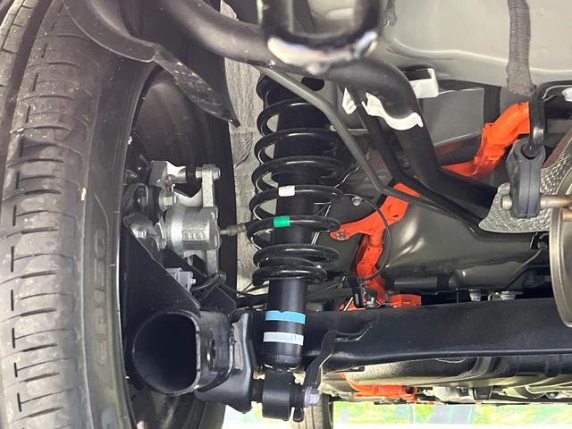 シエンタ ハイブリッドＸ　登録済未使用車　７人乗り　セーフティセンス　電動スライドドア　レーダークルーズコントロール　スマートキー　ＬＥＤヘッドランプ　車線逸脱警報　オートマチックハイビーム　ヘッドライトレベライザー（22枚目）