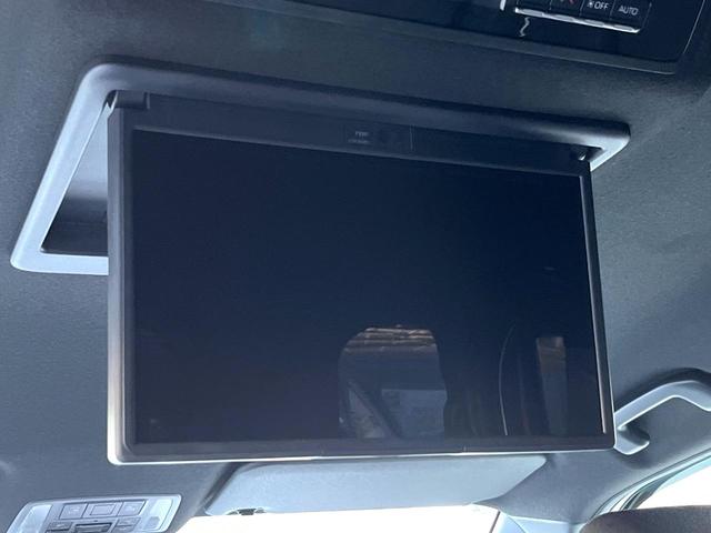 ノア ハイブリッドＳ－Ｇ　純正１０．５型ナビ　トヨタチームメイト　快適利便ＰＫＧ　後席モニター　ユニバーサルステップ　全周囲カメラ　衝突被害軽減システム　レーダークルーズ　ＬＥＤヘッド　ＥＴＣ２．０　オートハイビーム（5枚目）