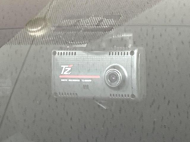 ノア ハイブリッドＳ－Ｇ　純正１０．５型ナビ　トヨタチームメイト　快適利便ＰＫＧ　後席モニター　ユニバーサルステップ　全周囲カメラ　衝突被害軽減システム　レーダークルーズ　ＬＥＤヘッド　ＥＴＣ２．０　オートハイビーム（35枚目）