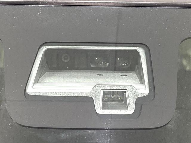 スペーシア ハイブリッドＧ　バックカメラ　衝突被害軽減システム　禁煙車　コーナーセンサー　スマートキー　ＥＴＣ　オートハイビーム　車線逸脱警報　オートライト　オートエアコン　Ｂｌｕｅｔｏｏｔｈ　ＣＤ　ＤＶＤ再生　フルセグ（5枚目）