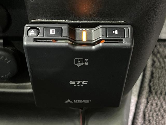 スペーシア ハイブリッドＧ　バックカメラ　衝突被害軽減システム　禁煙車　コーナーセンサー　スマートキー　ＥＴＣ　オートハイビーム　車線逸脱警報　オートライト　オートエアコン　Ｂｌｕｅｔｏｏｔｈ　ＣＤ　ＤＶＤ再生　フルセグ（7枚目）