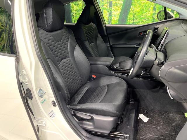 プリウスＰＨＶ Ｓナビパッケージ　Ｔコネクト１１．６型ナビ　バックカメラ　プリクラッシュセーフティ　レーダークルーズコントロール　前席シートヒーター　ＥＴＣ　ドライブレコーダー　ＬＥＤヘッド　オートエアコン（8枚目）