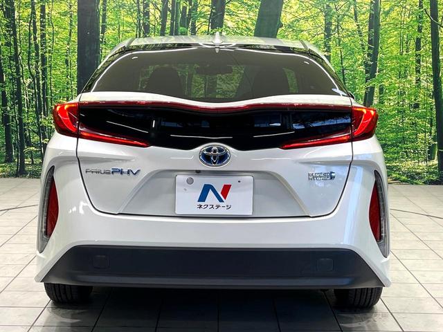 プリウスＰＨＶ Ｓナビパッケージ　Ｔコネクト１１．６型ナビ　バックカメラ　プリクラッシュセーフティ　レーダークルーズコントロール　前席シートヒーター　ＥＴＣ　ドライブレコーダー　ＬＥＤヘッド　オートエアコン（15枚目）