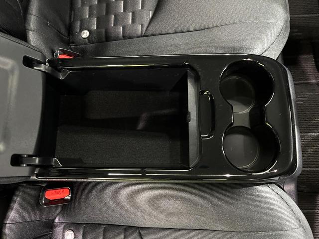 プリウスＰＨＶ Ｓナビパッケージ　Ｔコネクト１１．６型ナビ　バックカメラ　プリクラッシュセーフティ　レーダークルーズコントロール　前席シートヒーター　ＥＴＣ　ドライブレコーダー　ＬＥＤヘッド　オートエアコン（42枚目）