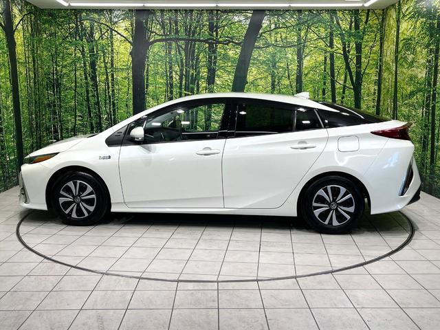 プリウスＰＨＶ Ｓナビパッケージ　Ｔコネクト１１．６型ナビ　バックカメラ　プリクラッシュセーフティ　レーダークルーズコントロール　前席シートヒーター　ＥＴＣ　ドライブレコーダー　ＬＥＤヘッド　オートエアコン（60枚目）