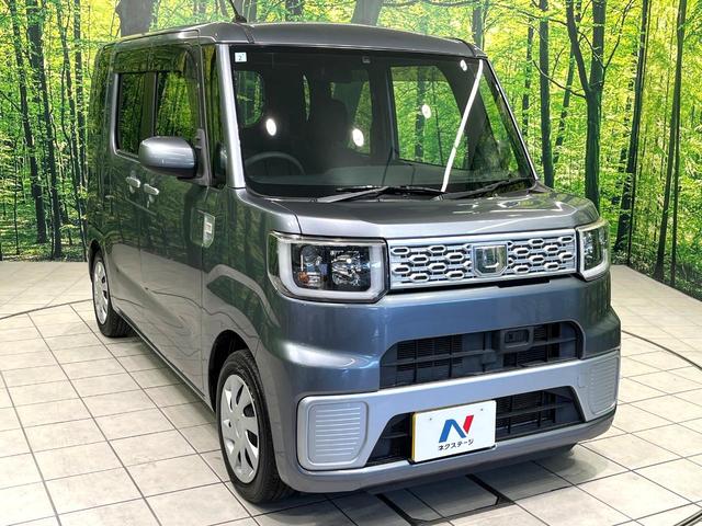 高透明度のガラス皮膜で撥水はもちろん、上質なツヤ・光沢を実現。紫外線や酸性雨から大切な愛車を保護し、色あせ・劣化を防止。「弾スプラッシュコート」、「弾プリミッサコート」からお選びいただけます。