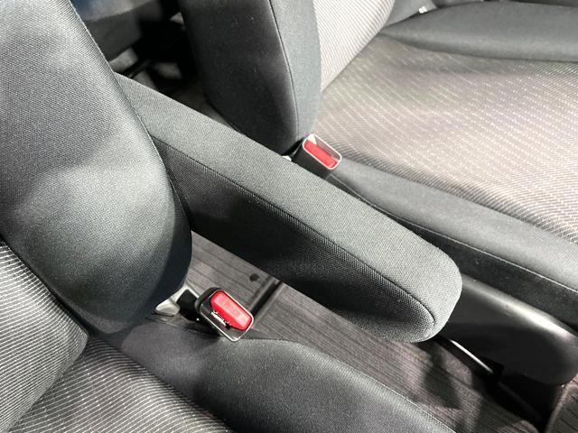 フリードハイブリッド ハイブリッド SDナビ バックカメラ 電動スライドドア スマートキー HIDヘッドランプ フルセグTV Bluetooth再生 オートライト ドライブレコーダー ETC 電動格納ミラー オートエアコン(38枚目)