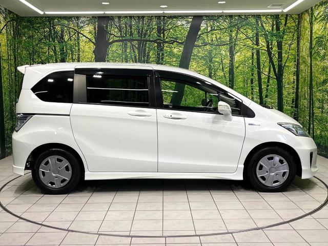 フリードハイブリッド ハイブリッド SDナビ バックカメラ 電動スライドドア スマートキー HIDヘッドランプ フルセグTV Bluetooth再生 オートライト ドライブレコーダー ETC 電動格納ミラー オートエアコン(57枚目)