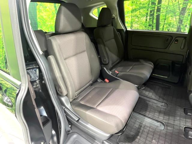 フリードハイブリッド ハイブリッド・Ｇホンダセンシング　純正ナビ　両側電動スライドドア　衝突軽減装置　ドラレコ　スマートキー　ＬＥＤヘッド　ＥＴＣ　オートハイビーム　車線逸脱警報　オートライト　オートエアコン　Ｂｌｕｅｔｏｏｔｈ　ＣＤ／ＤＶＤ再生　禁煙（9枚目）