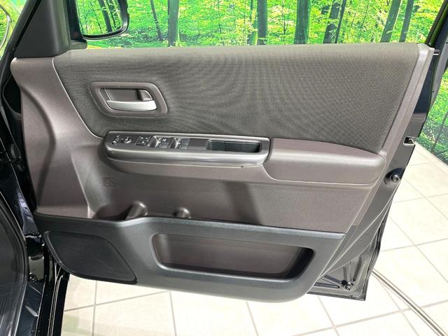 フリードハイブリッド ハイブリッド・Ｇホンダセンシング　純正ナビ　両側電動スライドドア　衝突軽減装置　ドラレコ　スマートキー　ＬＥＤヘッド　ＥＴＣ　オートハイビーム　車線逸脱警報　オートライト　オートエアコン　Ｂｌｕｅｔｏｏｔｈ　ＣＤ／ＤＶＤ再生　禁煙（49枚目）