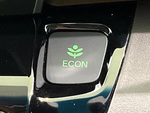 フリードハイブリッド ハイブリッド・Ｇホンダセンシング　純正ナビ　両側電動スライドドア　衝突軽減装置　ドラレコ　スマートキー　ＬＥＤヘッド　ＥＴＣ　オートハイビーム　車線逸脱警報　オートライト　オートエアコン　Ｂｌｕｅｔｏｏｔｈ　ＣＤ／ＤＶＤ再生　禁煙（56枚目）