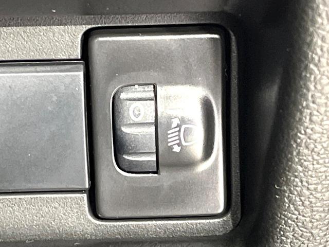 スペーシアカスタム ハイブリッドXSターボ 届出済未使用車 セーフティサポート 両側パワースライドドア 前席シートヒーター ステアリングヒーター アダプティブクルーズコントロール ヘッドアップディスプレイ スマートキー プッシュスタート(39枚目)