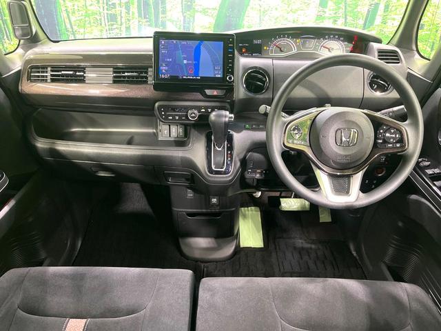 Ｎ－ＢＯＸカスタム Ｇ・Ｌホンダセンシング　純正８型ナビ　電動スライドドア　バックカメラ　ホンダセンシング　ＥＴＣ　ＬＥＤヘッド　ステアリングスイッチ　スマートキー　電動格納ミラー　パワーウィンドウ　充電用ＵＳＢ端子（2枚目）