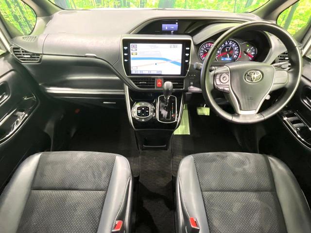 ヴォクシー ＺＳ　煌ＩＩＩ　純正９型ナビ　両側パワースライドドア　フリップダウンモニター　クルーズコントロール　トヨタセーフティセンス　バックカメラ　ＥＴＣ　ドライブレコーダー　ＬＥＤヘッドライト　純正１６インチアルミホイール（2枚目）