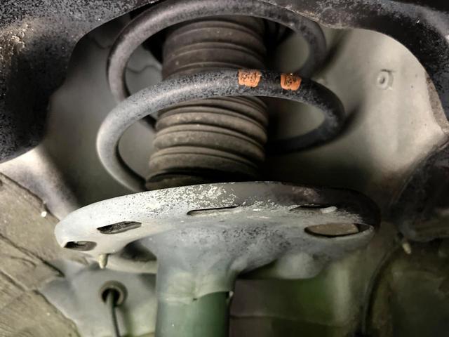 ヴォクシー ＺＳ　煌ＩＩＩ　純正９型ナビ　両側パワースライドドア　フリップダウンモニター　クルーズコントロール　トヨタセーフティセンス　バックカメラ　ＥＴＣ　ドライブレコーダー　ＬＥＤヘッドライト　純正１６インチアルミホイール（21枚目）