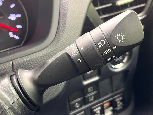 ヴォクシー ＺＳ　煌ＩＩＩ　純正９型ナビ　両側パワースライドドア　フリップダウンモニター　クルーズコントロール　トヨタセーフティセンス　バックカメラ　ＥＴＣ　ドライブレコーダー　ＬＥＤヘッドライト　純正１６インチアルミホイール（48枚目）