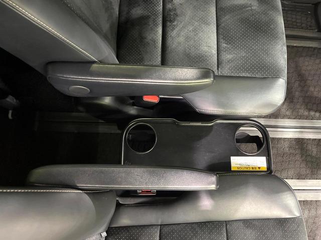 ヴォクシー ＺＳ　煌ＩＩＩ　純正９型ナビ　両側パワースライドドア　フリップダウンモニター　クルーズコントロール　トヨタセーフティセンス　バックカメラ　ＥＴＣ　ドライブレコーダー　ＬＥＤヘッドライト　純正１６インチアルミホイール（58枚目）