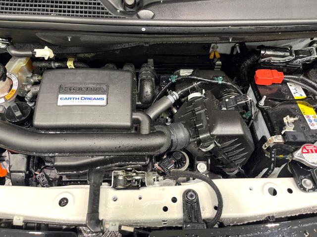 Ｎ－ＢＯＸカスタム Ｇ・Ｌホンダセンシング　純正ＳＤナビ　両側電動スライドドア　バックカメラ　衝突被害軽減システム　スマートキー　ＬＥＤヘッド　ビルトインＥＴＣ　純正１４インチアルミ　オートハイビーム　車線逸脱警報　オートライト　禁煙（18枚目）