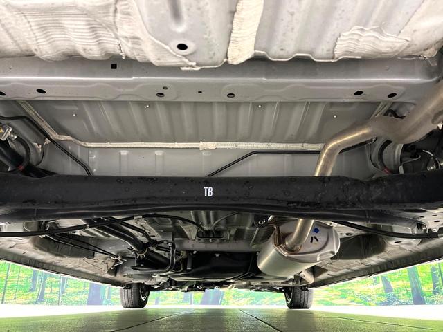 Ｎ－ＢＯＸカスタム Ｇ・Ｌホンダセンシング　純正ＳＤナビ　両側電動スライドドア　バックカメラ　衝突被害軽減システム　スマートキー　ＬＥＤヘッド　ビルトインＥＴＣ　純正１４インチアルミ　オートハイビーム　車線逸脱警報　オートライト　禁煙（19枚目）