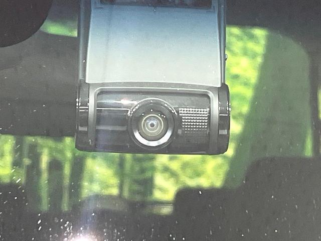 Ｎ－ＢＯＸカスタム Ｇ・Ｌホンダセンシング　純正ＳＤナビ　両側電動スライドドア　バックカメラ　衝突被害軽減システム　スマートキー　ＬＥＤヘッド　ビルトインＥＴＣ　純正１４インチアルミ　オートハイビーム　車線逸脱警報　オートライト　禁煙（59枚目）