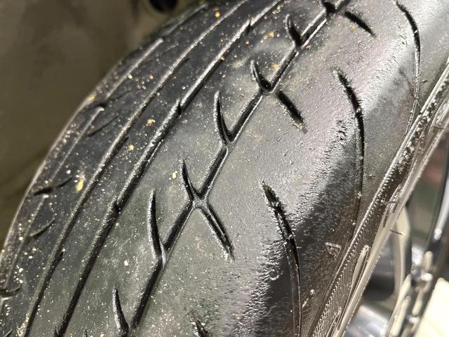 アルトワークス ベースグレード セーフティサポート 純正ナビ RECAROシート 純正15インチアルミホイール HIDヘッドライト ETC スマートキー オートエアコン Bluetooth 禁煙(56枚目)