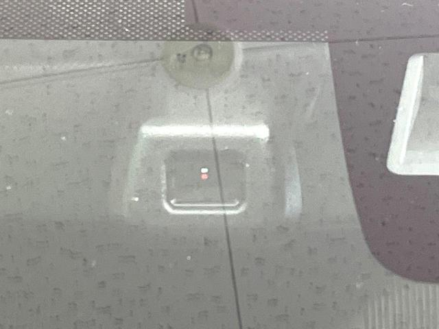 デイズ ハイウェイスター　Ｘ　純正ナビ　全周囲カメラ　エマージェンシーブレーキ　ＥＴＣ　ドライブレコーダー　ハイビームアシスト　ＨＩＤヘッド　アイドリングストップ　オートエアコン　スマートキー　禁煙車（7枚目）