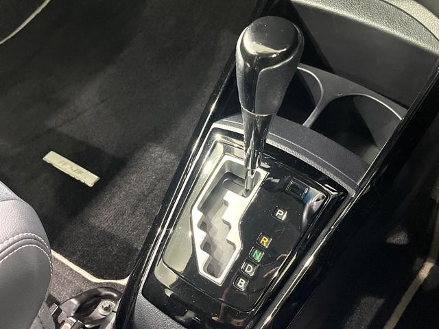 カローラフィールダー ハイブリッドG エアロツアラー・ダブルバイビー 純正SDナビ バックカメラ ハーフレザーシート ETC HIDヘッドランプ フォグランプ スマートキー オートライト オートエアコン フルセグTV Bluetooth再生 禁煙車(24枚目)