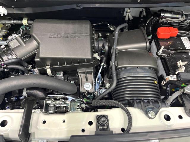 Ｎ－ＢＯＸカスタム ターボコーディネートスタイル　届出済未使用車　両側電動スライドドア　前席シートヒーター　ホンダセンシング　アダプティブクルーズコントロール　電動パーキングブレーキ　スマートキー　アイドリングストップ　純正１５インチアルミ（18枚目）