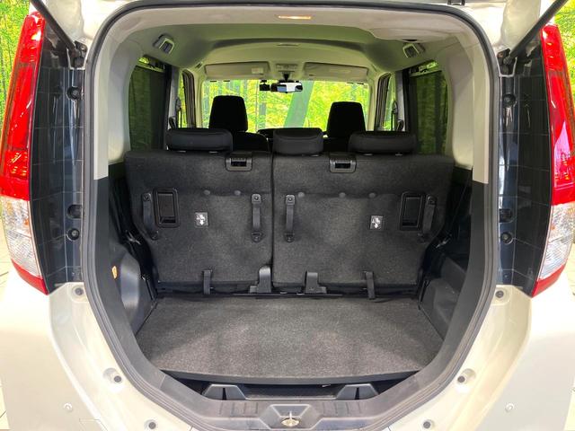 ルーミー カスタムＧ　Ｓ　純正ナビ　バックカメラ　両側電動スライドドア　スマートアシスト　クルーズコントロール　ＬＥＤヘッドランプ　オートエアコン　スマートキー　ＥＴＣ　ドライブレコーダー　アイドリングストップ　禁煙車（10枚目）