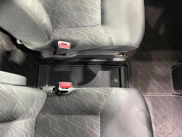 ルーミー カスタムＧ　Ｓ　純正ナビ　バックカメラ　両側電動スライドドア　スマートアシスト　クルーズコントロール　ＬＥＤヘッドランプ　オートエアコン　スマートキー　ＥＴＣ　ドライブレコーダー　アイドリングストップ　禁煙車（43枚目）