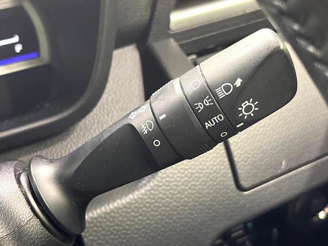 ルーミー カスタムＧ　Ｓ　純正ナビ　バックカメラ　両側電動スライドドア　スマートアシスト　クルーズコントロール　ＬＥＤヘッドランプ　オートエアコン　スマートキー　ＥＴＣ　ドライブレコーダー　アイドリングストップ　禁煙車（49枚目）