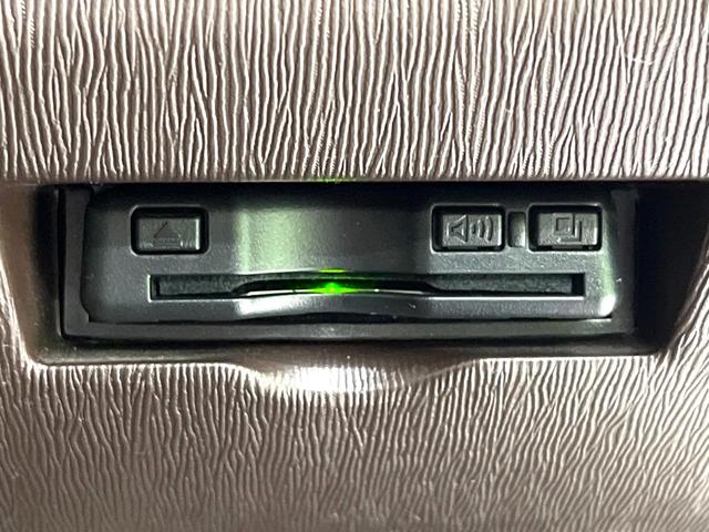 パッソ プラスハナ　純正ナビ　バックカメラ　ＥＴＣ　オートエアコン　スマートキー　ＨＩＤヘッド　電動格納ミラー　パワーウィンドウ　プライバシーガラス　盗難防止システム　純正１４インチアルミホイール（5枚目）