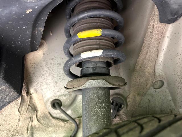 パッソ プラスハナ　純正ナビ　バックカメラ　ＥＴＣ　オートエアコン　スマートキー　ＨＩＤヘッド　電動格納ミラー　パワーウィンドウ　プライバシーガラス　盗難防止システム　純正１４インチアルミホイール（20枚目）