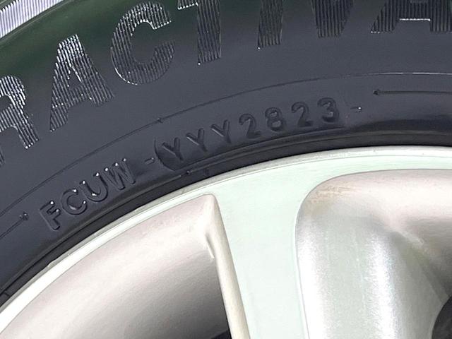 パッソ プラスハナ　純正ナビ　バックカメラ　ＥＴＣ　オートエアコン　スマートキー　ＨＩＤヘッド　電動格納ミラー　パワーウィンドウ　プライバシーガラス　盗難防止システム　純正１４インチアルミホイール（56枚目）