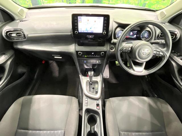 ヤリスクロス G 純正8型ディスプレイオーディオ パノラミックビューモニター 電動パーキングブレーキ セーフティセンス レーダークルーズコントロール LEDヘッドランプ Bluetooth再生 ETC スマートキー(2枚目)