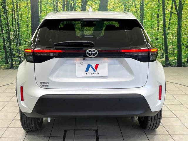 ヤリスクロス G 純正8型ディスプレイオーディオ パノラミックビューモニター 電動パーキングブレーキ セーフティセンス レーダークルーズコントロール LEDヘッドランプ Bluetooth再生 ETC スマートキー(15枚目)