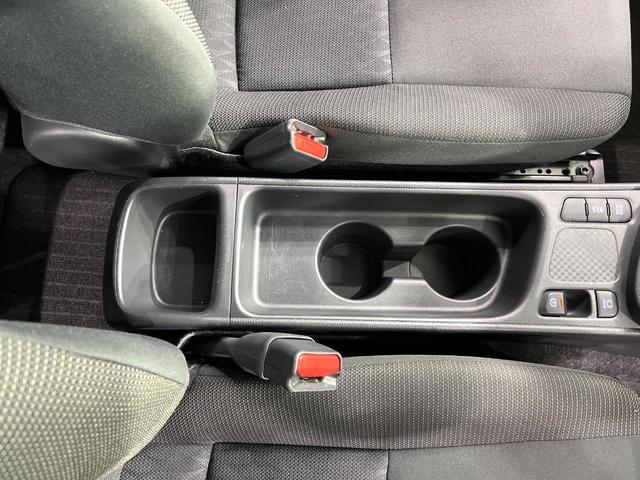 ヤリスクロス G 純正8型ディスプレイオーディオ パノラミックビューモニター 電動パーキングブレーキ セーフティセンス レーダークルーズコントロール LEDヘッドランプ Bluetooth再生 ETC スマートキー(39枚目)