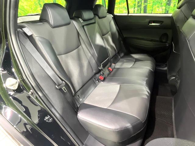 カローラクロス ハイブリッド　Ｚ　１０．５インチディスプレイ　全周囲カメラ　レーダークルーズ　禁煙車　前席シートヒーター　パワーシート　コーナーセンサー　スマートキー　ＬＥＤヘッド　ＥＴＣ２．０　純正１８インチアルミ　オートハイビーム（9枚目）