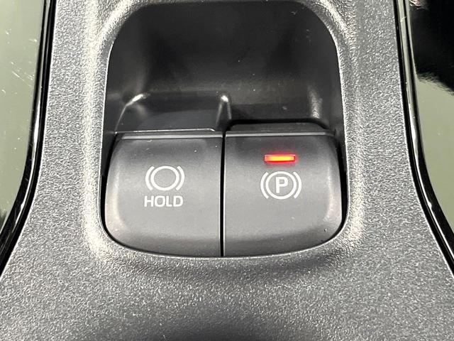 カローラクロス ハイブリッド　Ｚ　１０．５インチディスプレイ　全周囲カメラ　レーダークルーズ　禁煙車　前席シートヒーター　パワーシート　コーナーセンサー　スマートキー　ＬＥＤヘッド　ＥＴＣ２．０　純正１８インチアルミ　オートハイビーム（70枚目）