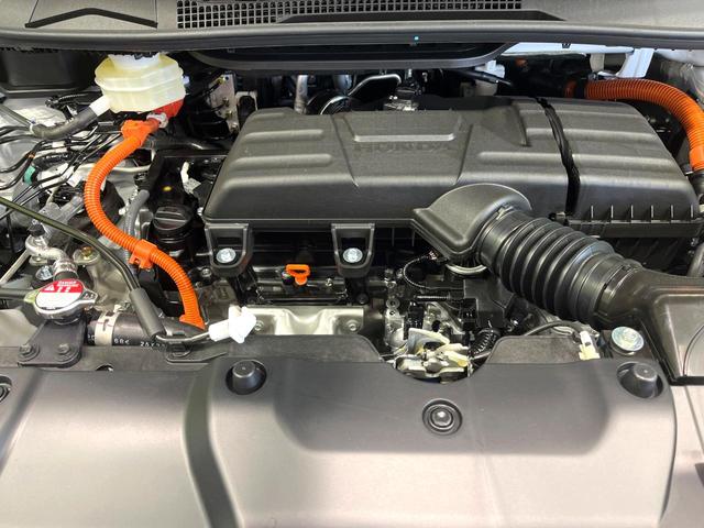 ステップワゴン ｅ：ＨＥＶスパーダ　登録済未使用車　純正１１．４型ナビ　バックカメラ　両側電動スライドドア　ホンダセンシング　パワーバックドア　ブラインドスポットモニター　前席シートヒーター　電動パーキングブレーキ（19枚目）