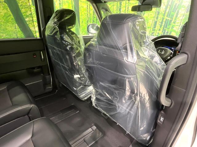 ステップワゴン ｅ：ＨＥＶスパーダ　登録済未使用車　純正１１．４型ナビ　バックカメラ　両側電動スライドドア　ホンダセンシング　パワーバックドア　ブラインドスポットモニター　前席シートヒーター　電動パーキングブレーキ（35枚目）