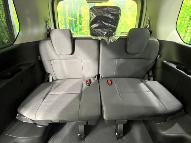 セレナ ハイウェイスターＶ　登録済未使用車　純正１２．３型ナビ　全周囲カメラ　両側電動スライドドア　インテリジェントエマージェンシーブレーキ　ブラインドスポットモニター　ＥＴＣ　ドライブレコーダー（10枚目）