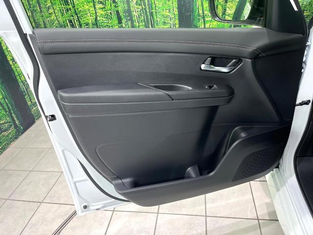 セレナ ハイウェイスターＶ　登録済未使用車　純正１２．３型ナビ　全周囲カメラ　両側電動スライドドア　インテリジェントエマージェンシーブレーキ　ブラインドスポットモニター　ＥＴＣ　ドライブレコーダー（40枚目）