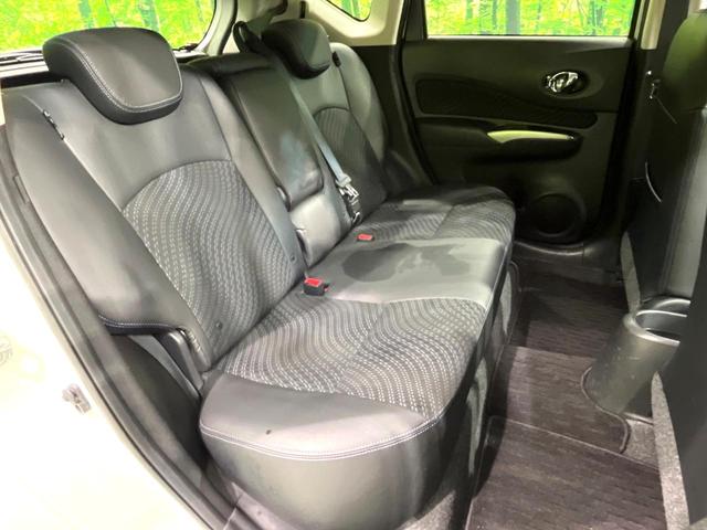 ノート メダリスト　純正ナビ　アラウンドビューモニター　ＨＩＤヘッドランプ　スマートキー　オートエアコン　オートライト　フォグランプ　ＥＴＣ　アームレスト　電動格納ミラー　アイドリングストップ　禁煙車（9枚目）