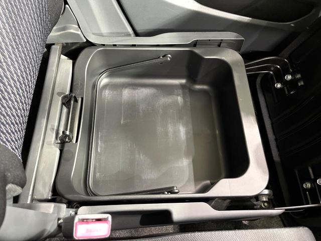 ワゴンＲスティングレー Ｔ　ディスプレイオーディオ　ＨＩＤヘッドランプ　オートエアコン　オートライト　フォグランプ　スマートキー　アイドリングストップ　シートアンダーボックス　アームレスト　純正１５インチアルミ　禁煙車（7枚目）