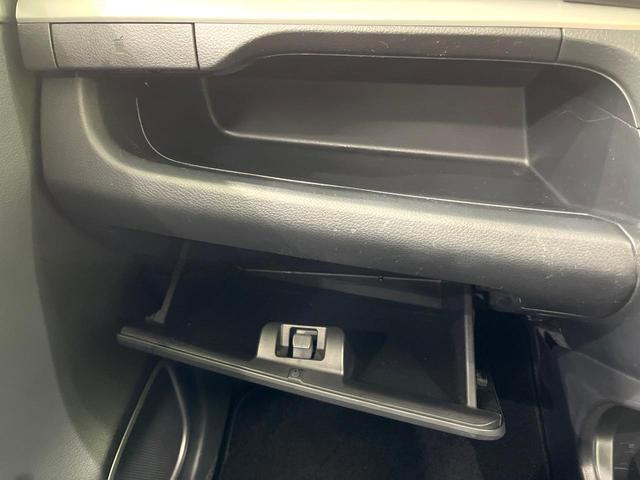 ワゴンＲスティングレー Ｔ　ディスプレイオーディオ　ＨＩＤヘッドランプ　オートエアコン　オートライト　フォグランプ　スマートキー　アイドリングストップ　シートアンダーボックス　アームレスト　純正１５インチアルミ　禁煙車（37枚目）