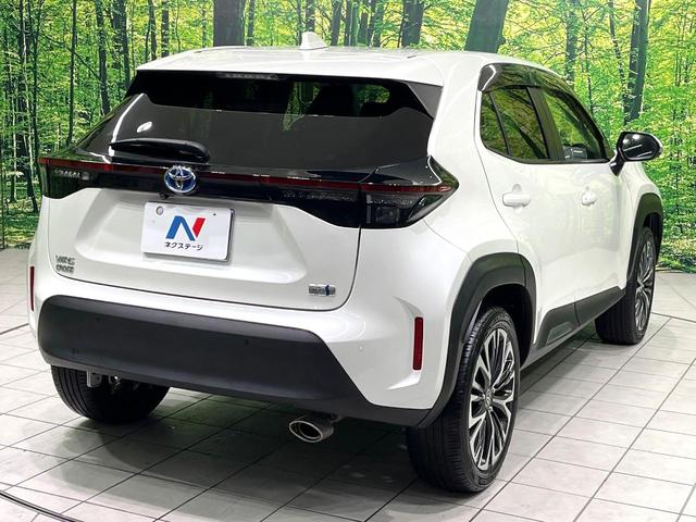 ヤリスクロス ハイブリッドＺ　純正８型ナビ　全周囲カメラ　ヘッドアップディスプレイ　ブラインドスポットモニター　ステアリングヒーター　シートヒーター　パワーシート　ハーフレザーシート　ドライブレコーダー　ＥＴＣ（17枚目）