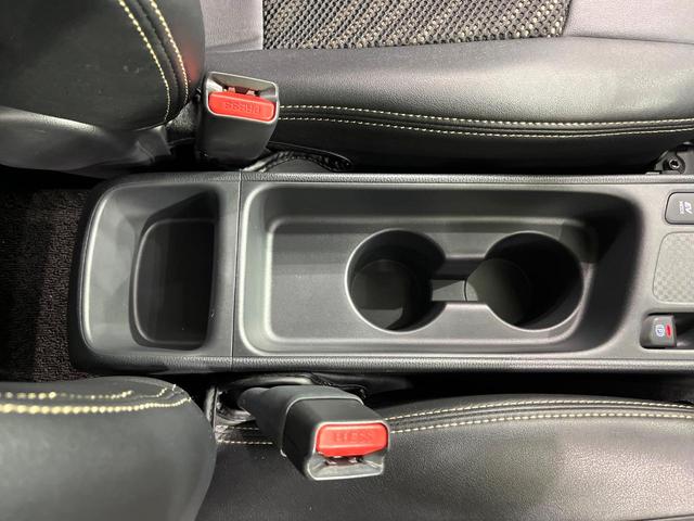 ヤリスクロス ハイブリッドＺ　純正８型ナビ　全周囲カメラ　ヘッドアップディスプレイ　ブラインドスポットモニター　ステアリングヒーター　シートヒーター　パワーシート　ハーフレザーシート　ドライブレコーダー　ＥＴＣ（41枚目）