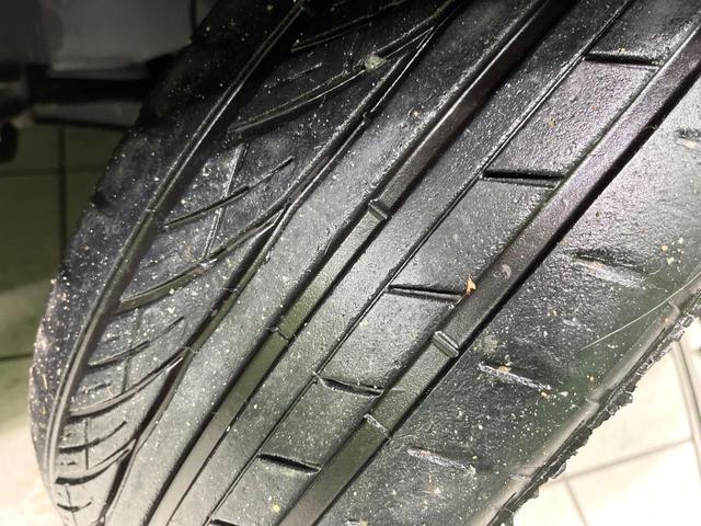 エルグランド ハイウェイスター　プレミアムナビエディション　オーディオ　バックカメラ　フリップダウンモニター　両側電動スライドドア　ＨＩＤヘッドランプ　ＥＴＣ　フォグランプ　ハーフレザーシート　スマートキー　オートライト　純正１７インチアルミ（67枚目）